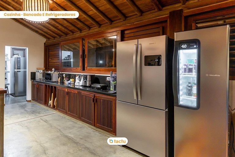 Mansão, paraíso a beira mar por Tactu Homes