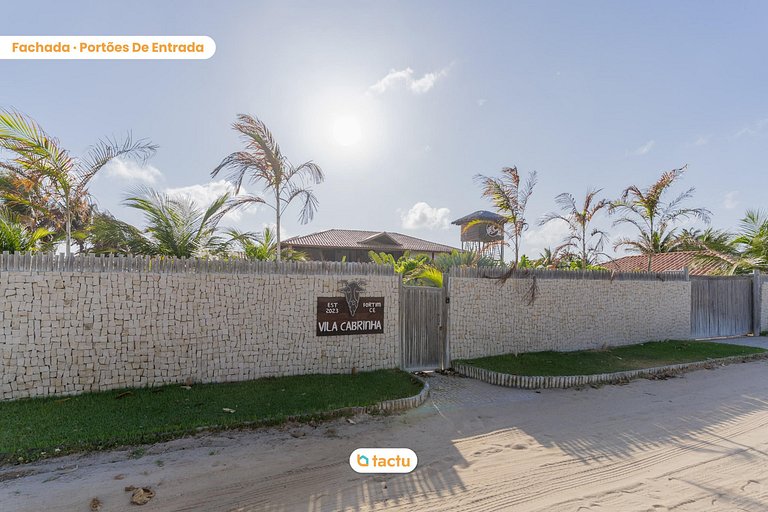Vila Cabrinha, paraíso a beira mar por Tactu Homes