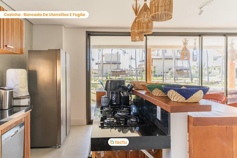 Casa com piscina e conforto no Eco Village Fortim