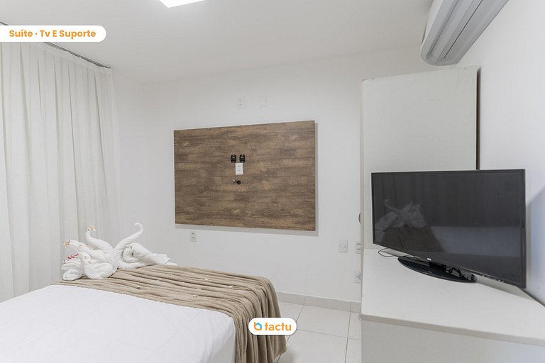 Ocean-View Apartment at VG Cumbuco by Tactu