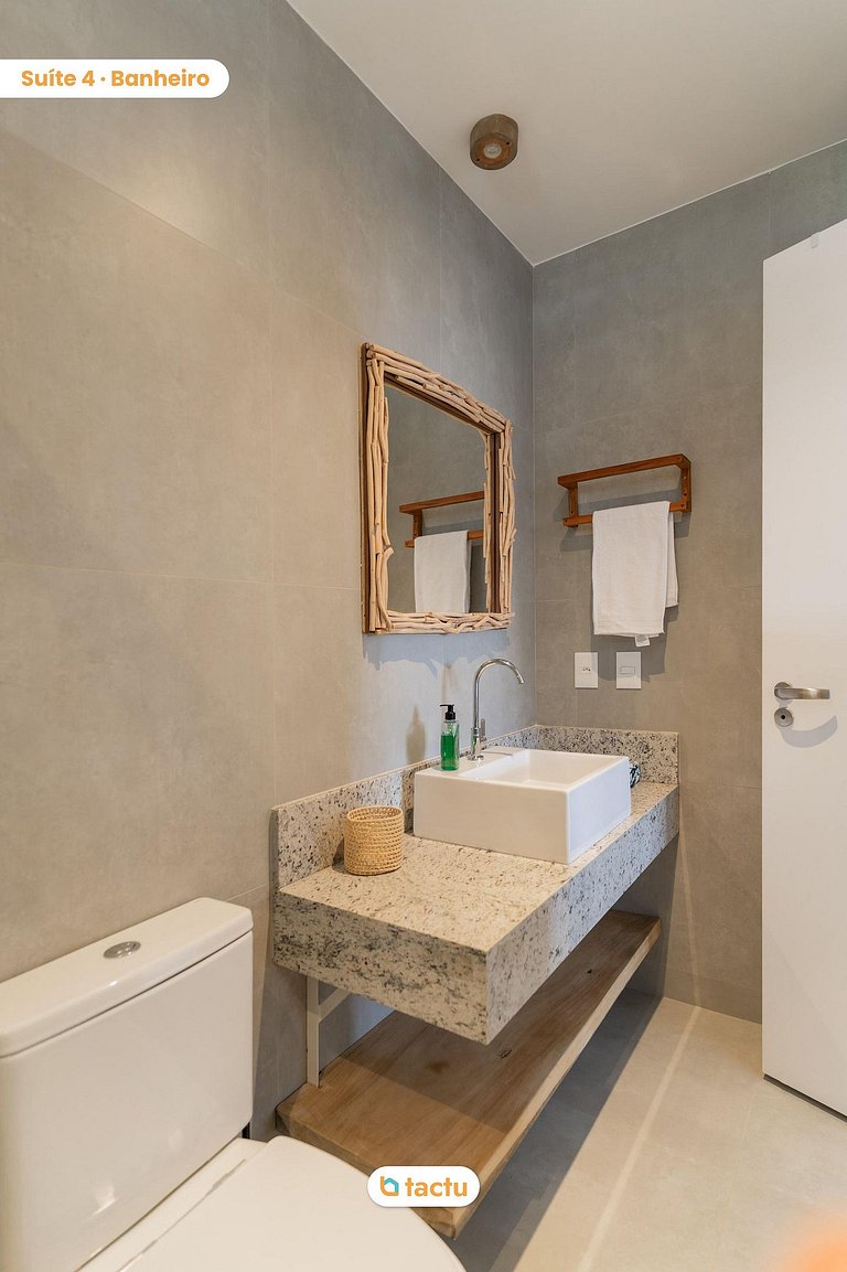 Casa com piscina e conforto no Eco Village Fortim