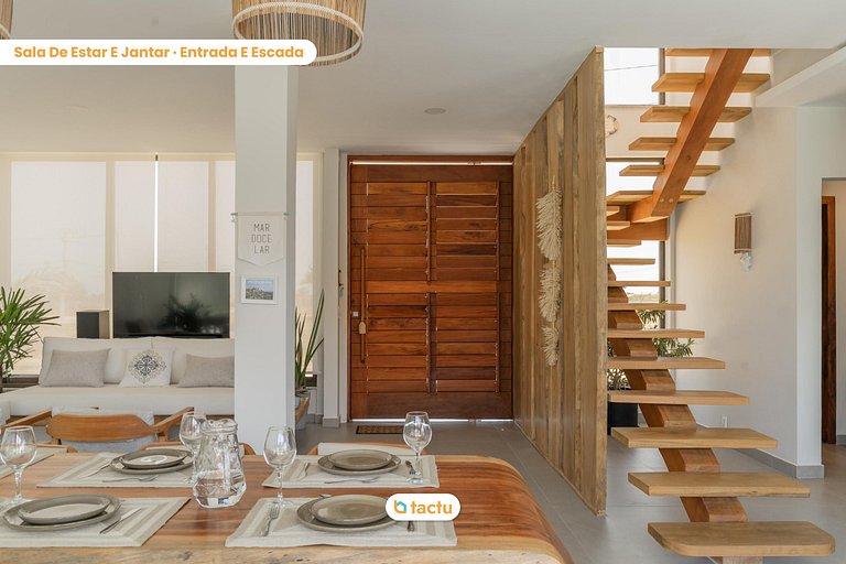 Modernity and comfort at Praia Canoé Condominium