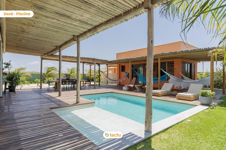 Modernidad y confort en el Condominio Praia Canoé