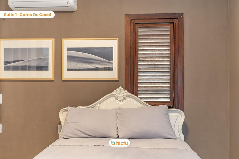 Casa Charmosa frente à piscina em Flecheiras