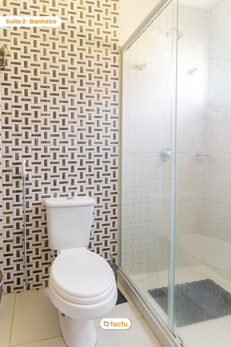 Maison Charmante Face à la Piscine à Flecheiras