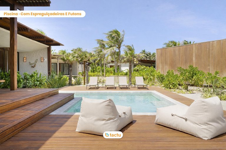 Refugio con piscina climatizada y juegos infantiles