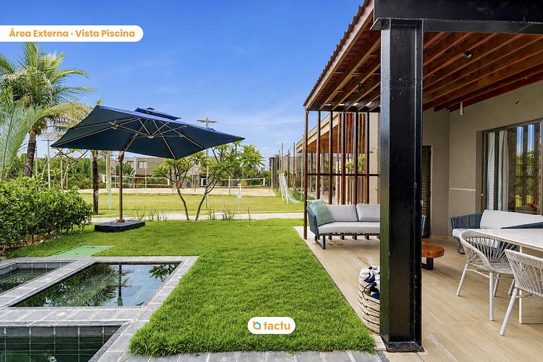 Luxurious house in Flecheiras with pool and sea view.