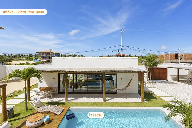 Vila de lujo en Fortim: tenis de playa y piscina