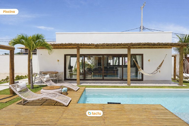 Vila de Luxo em Fortim: Beach Tennis e Piscina