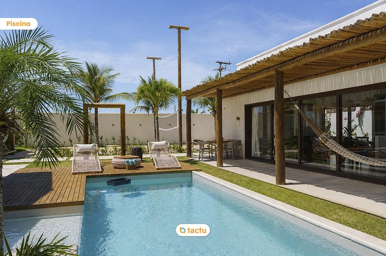 Luxury Villa in Fortim: Beach Tennis and Pool
