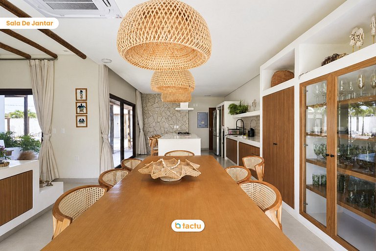 Luxury Villa in Fortim: Beach Tennis and Pool