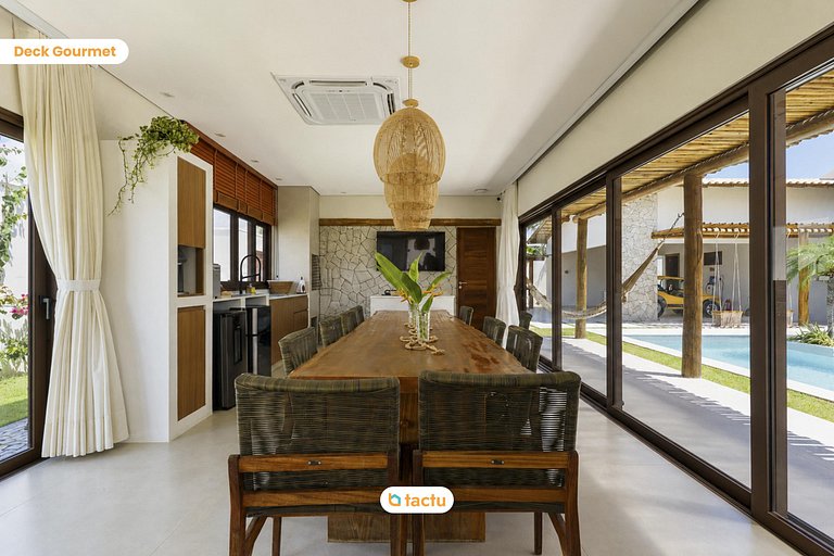 Luxury Villa in Fortim: Beach Tennis and Pool