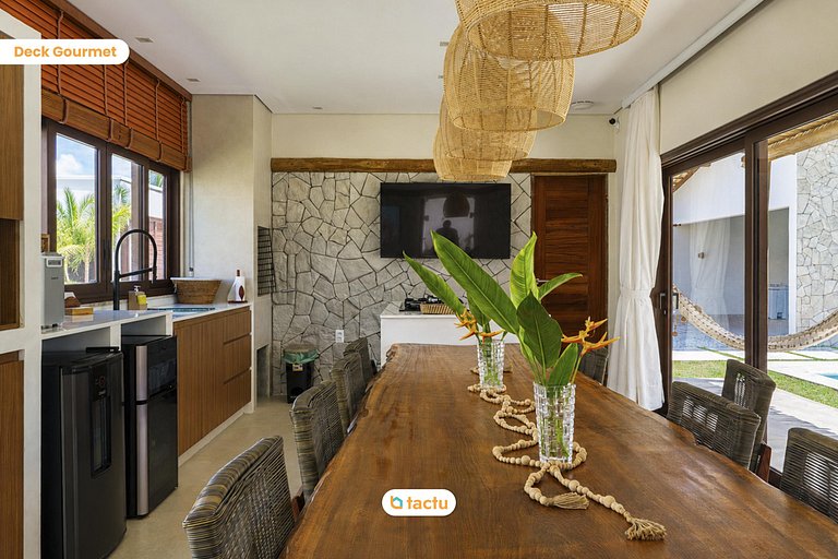 Luxury Villa in Fortim: Beach Tennis and Pool