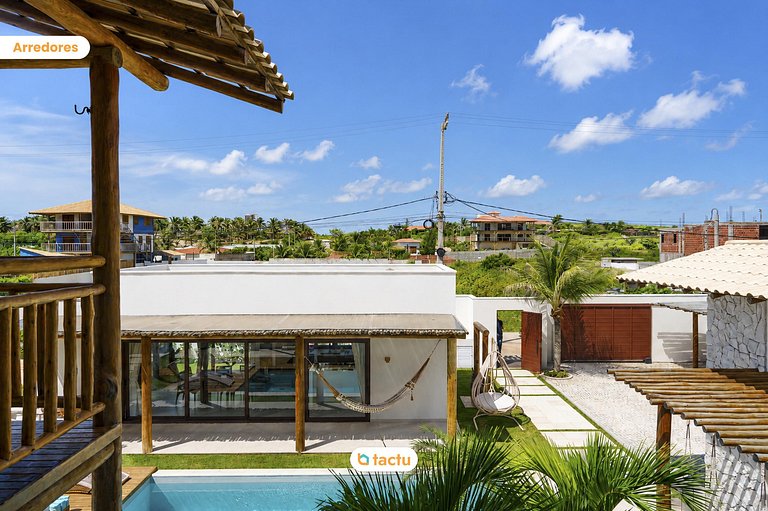 Vila de lujo en Fortim: tenis de playa y piscina