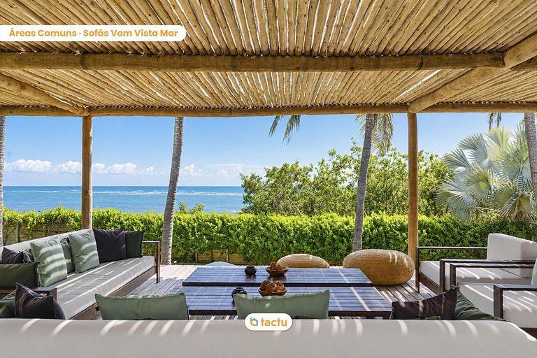 Beachfront House - Retreat for 10 People
