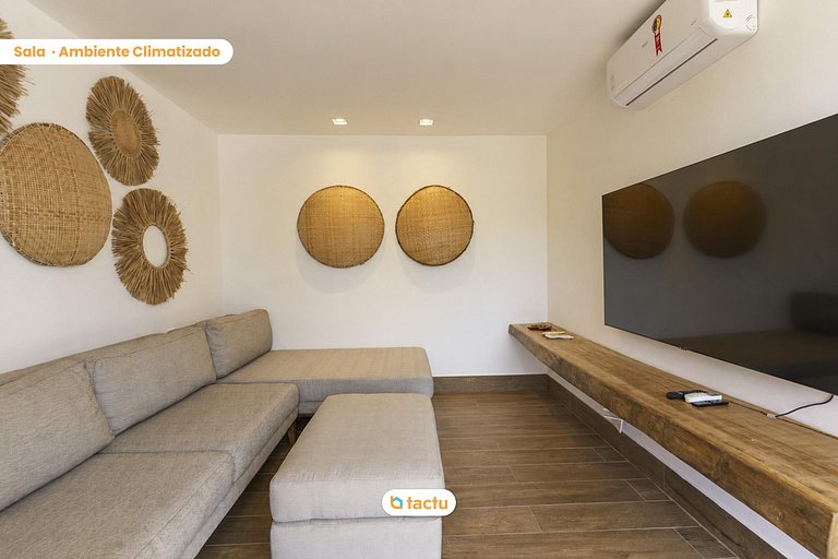 Casa con piscina y terraza en Fortim Villas