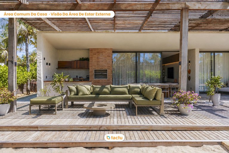 House 17 | Sophistication by the Sea in Fortim