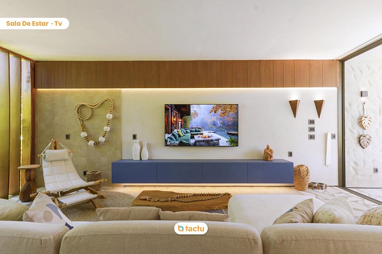 House 17 | Sophistication by the Sea in Fortim
