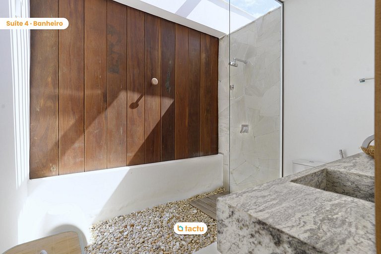 House 17 | Sophistication by the Sea in Fortim