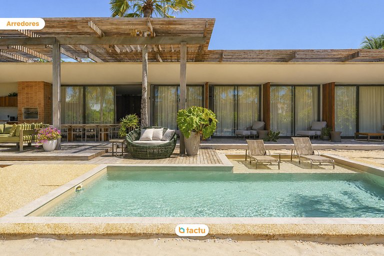 House 17 | Sophistication by the Sea in Fortim